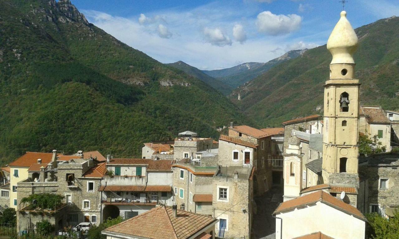Arve Castelbianco - B&B E Appartamento Colletta Εξωτερικό φωτογραφία